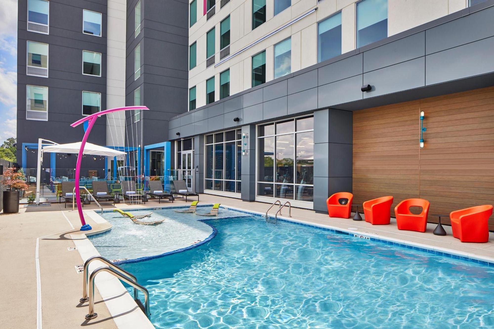 Aloft Chattanooga Hamilton Place Exterior photo