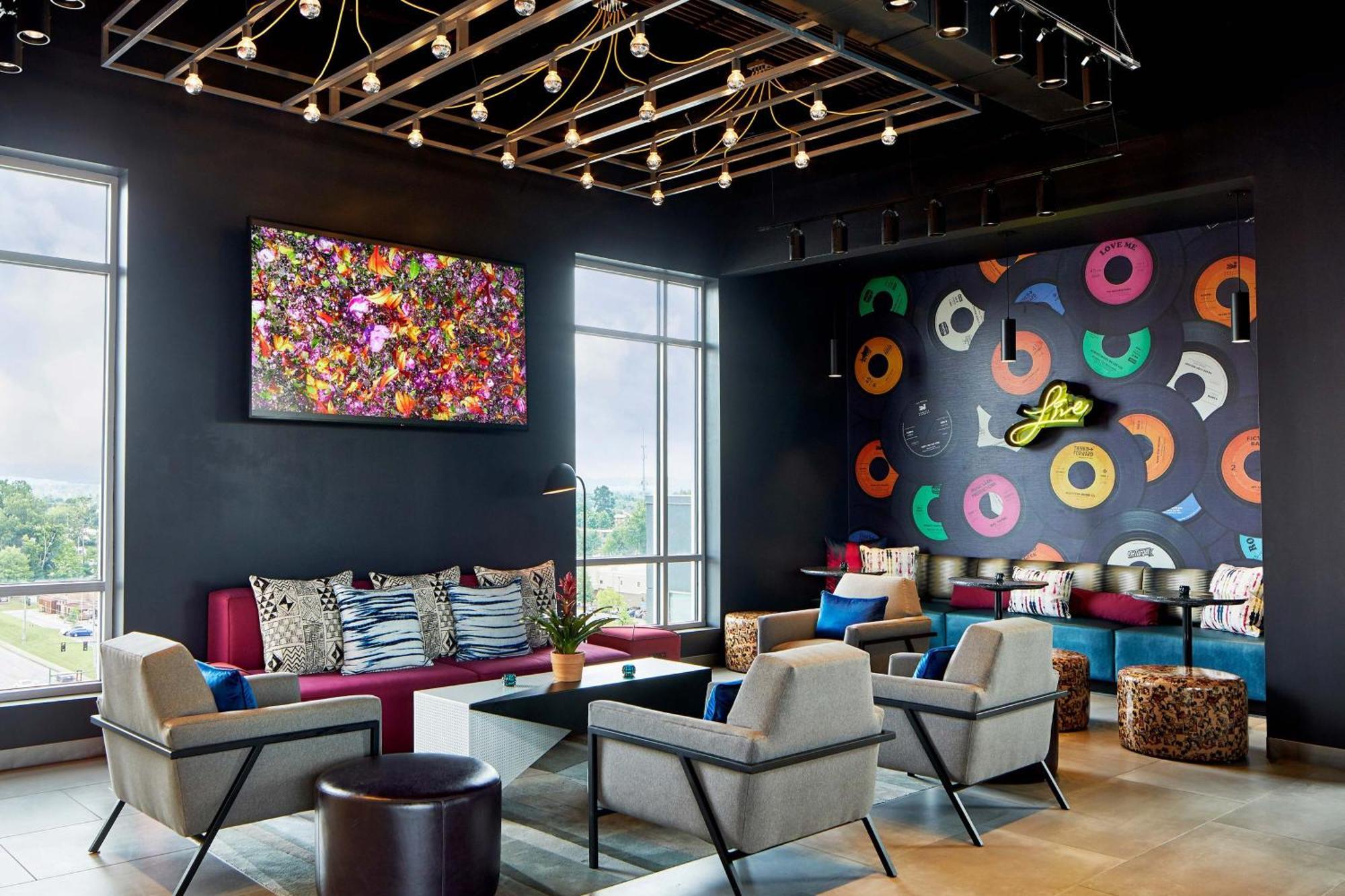 Aloft Chattanooga Hamilton Place Exterior photo