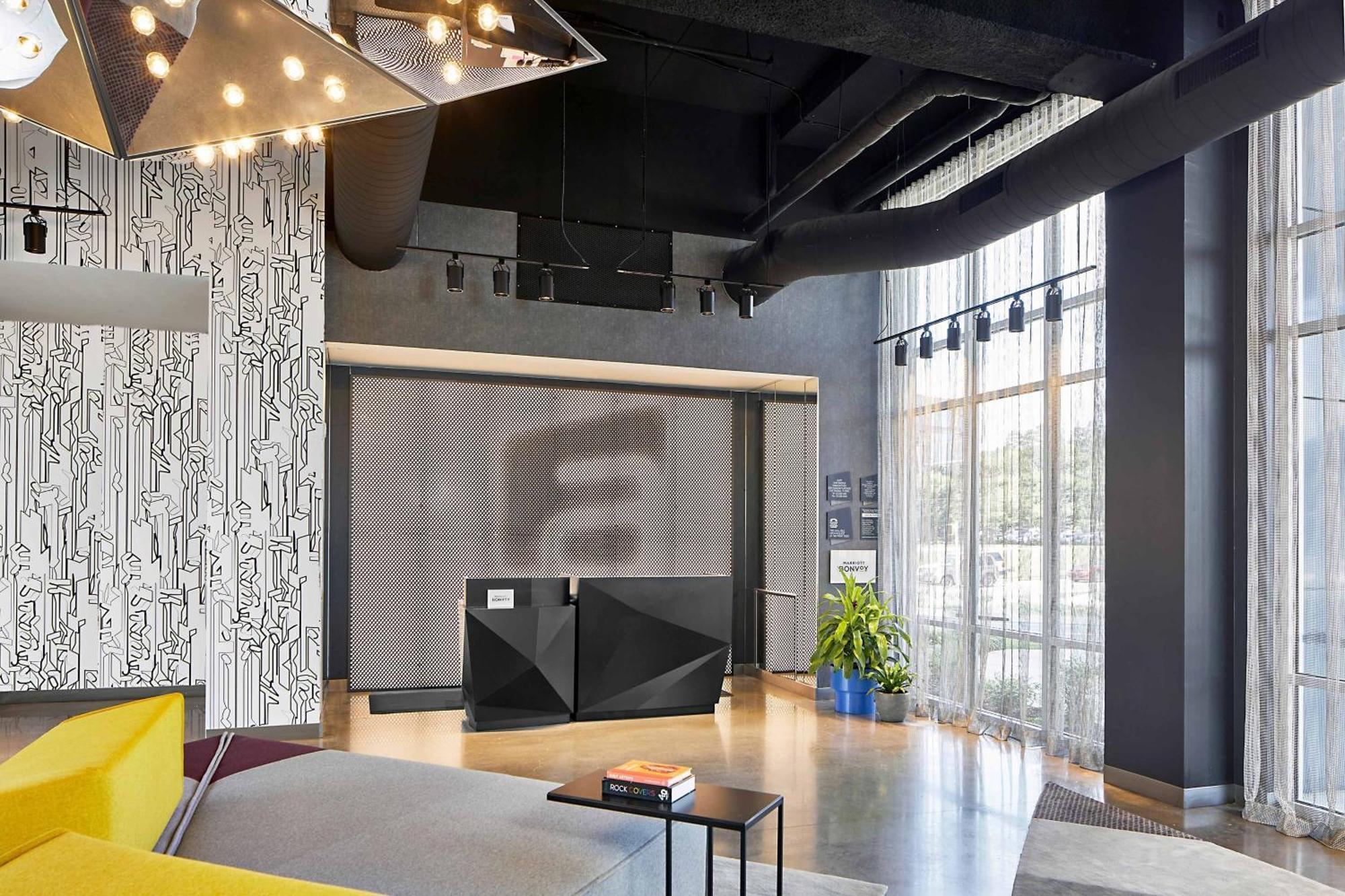 Aloft Chattanooga Hamilton Place Exterior photo